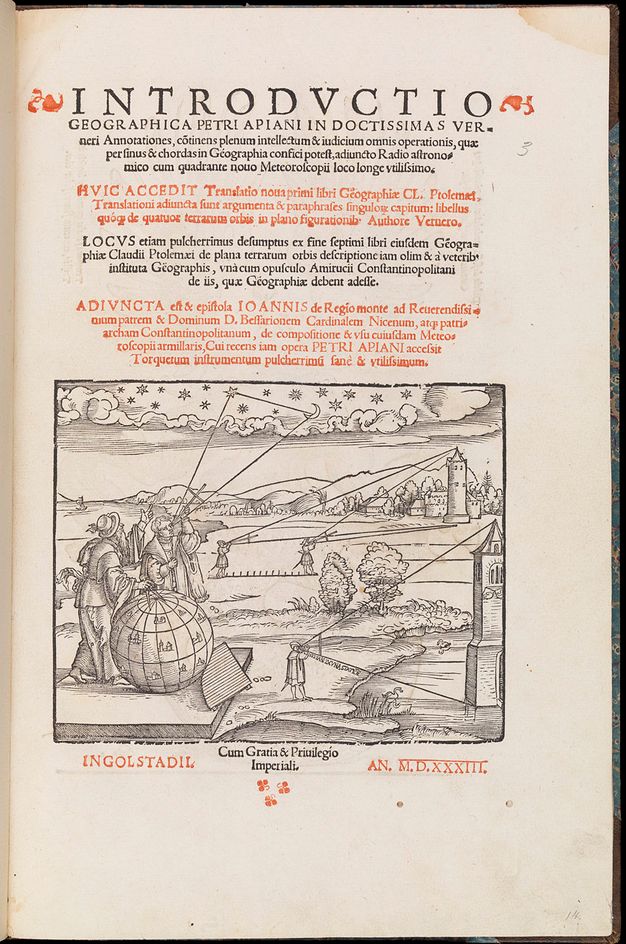Title page. An image set into black and red text shows five people measuring locations based on views to the moon and stars or tops of tall towers. The Latin title begins, “Introductio Geographica Petri Apiani in Doctissimas Ver”.