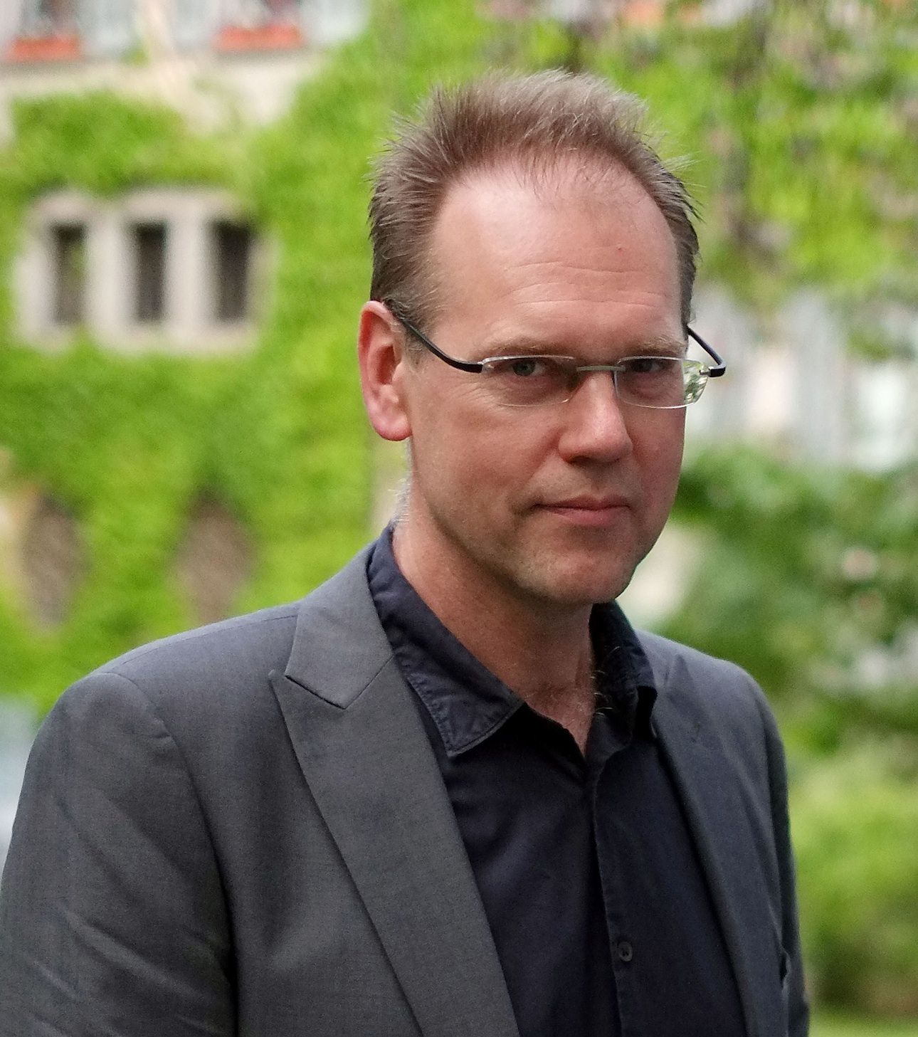 Picture of Greg Hilty