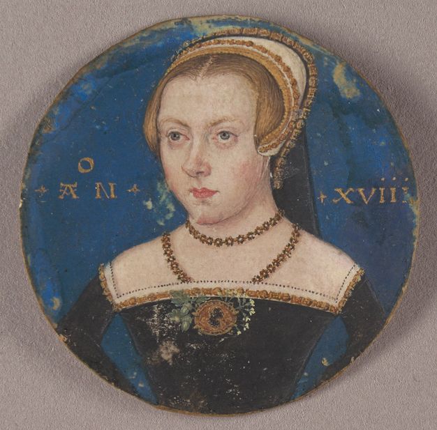 Watercolour. A pale-skinned woman wearing an upside-down U-shaped headdress and a black dress is painted against a blue background in this round portrait. She looks off to our left with grey-blue eyes. Her nose turns up slightly, and her pink, bow-shaped lips are closed.