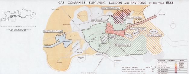 Map. A map of London is colour-coded to show which companies supplied gas in which areas. A legend is in the lower right.