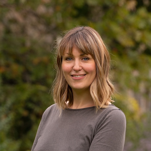 Picture of Emma Bond